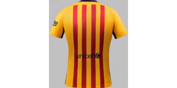 Barcelona ogłasza nową koszulkę sezonową